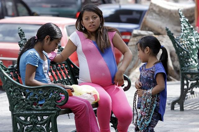 Atienden en Tehuacán a 20 mujeres embarazadas en situación de desamparo