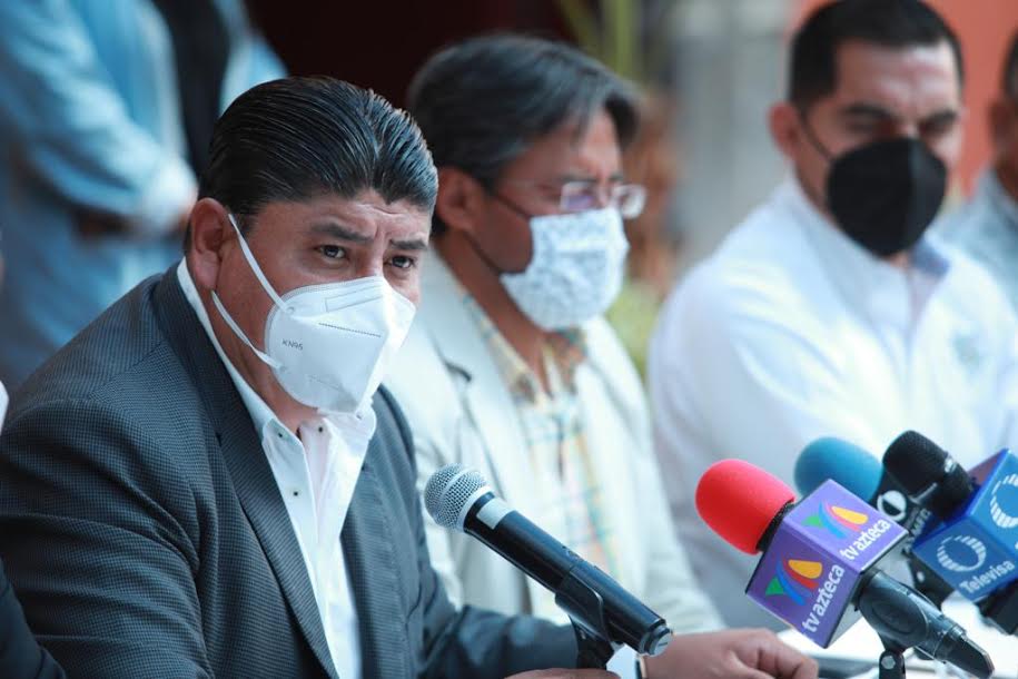 Junghanns violó sellos de clausura para ocultar perforación de pozo