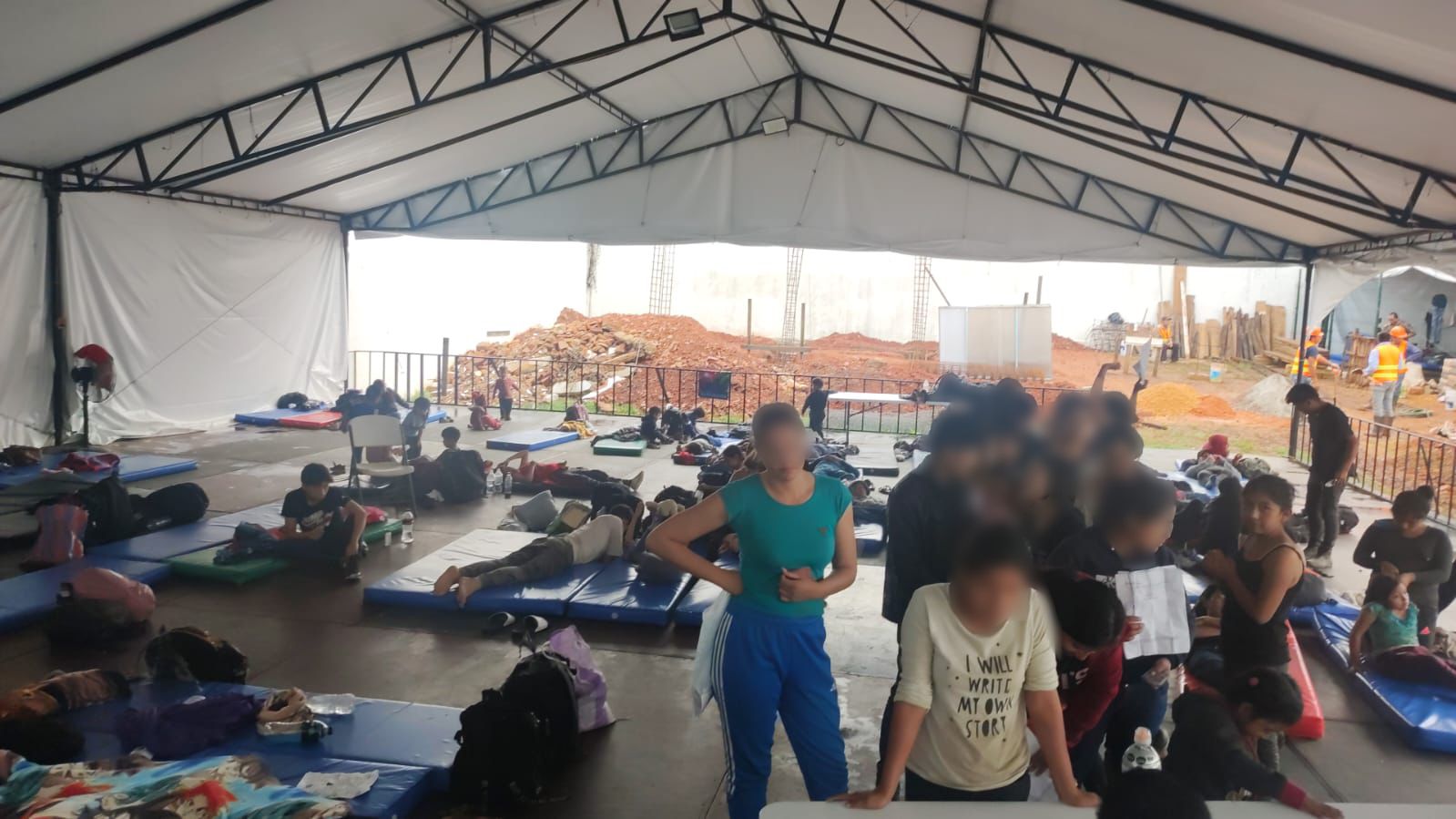 Detiene en Veracruz a 162 migrantes extranjeros