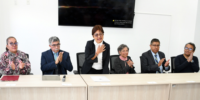 Con ciclo de conferencias rinden homenaje a la doctora Beatriz Baca de la BUAP