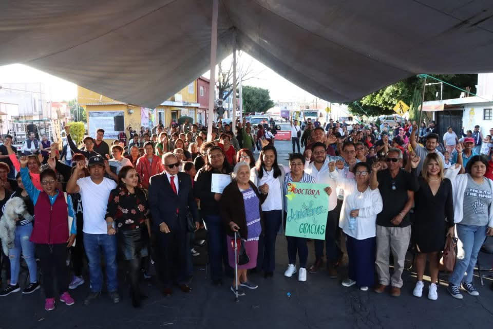 Vecinos del Infonavit de Atlixco defienden rehabilitación de la calle Xalpatlaco