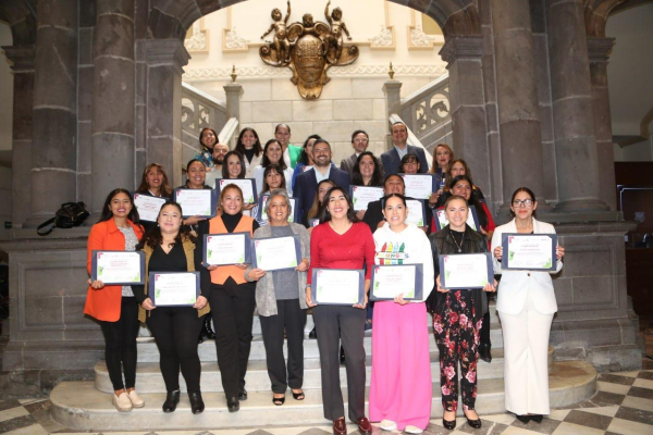 Reconoce Ayuntamiento de Puebla a estancias infantiles que fueron capacitadas