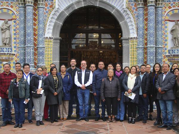Entrega gobierno estatal restauración de lienzos del templo de San Francisco Acatepec