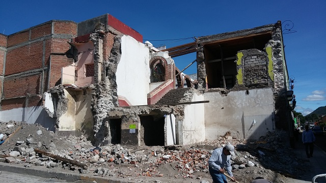 INAH detiene demolición de casas históricas en Atlixco 