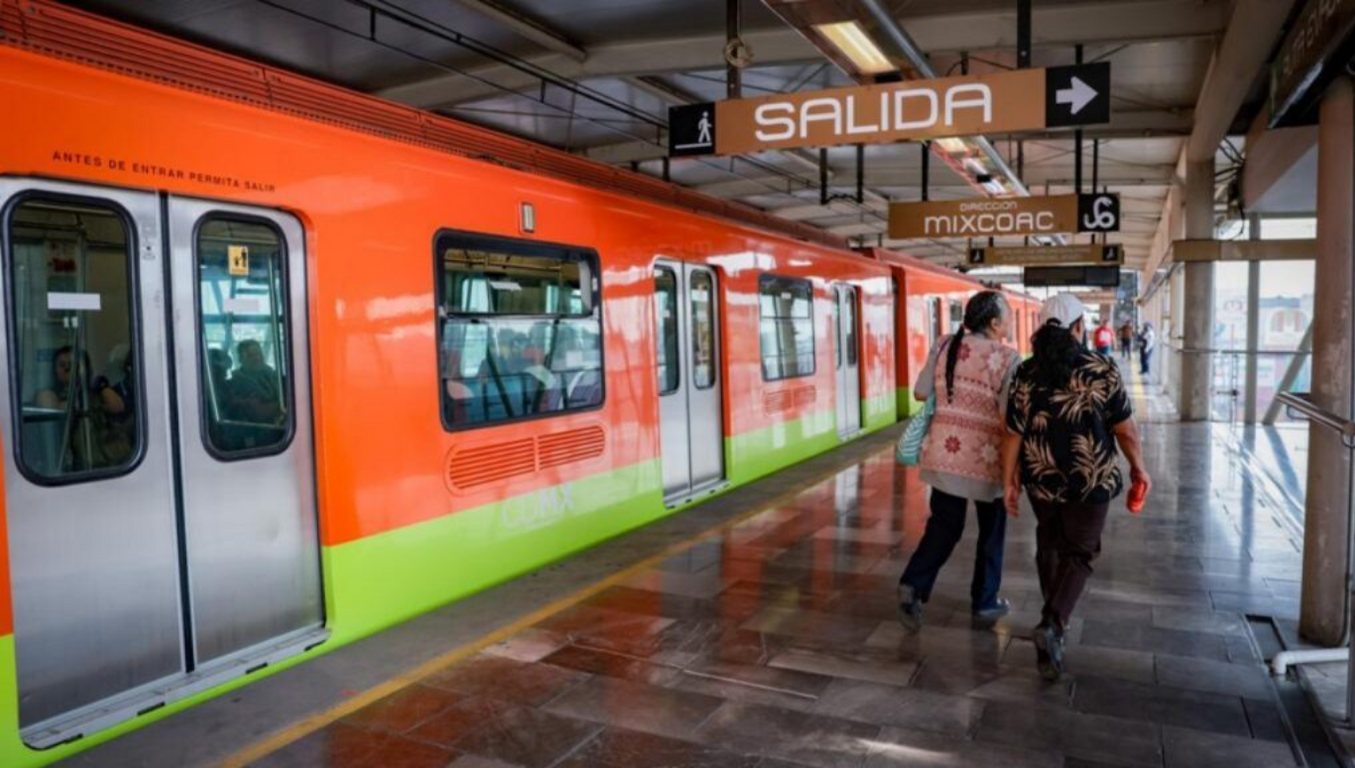 Adolescente da a luz en el Metro de la CDMX 
