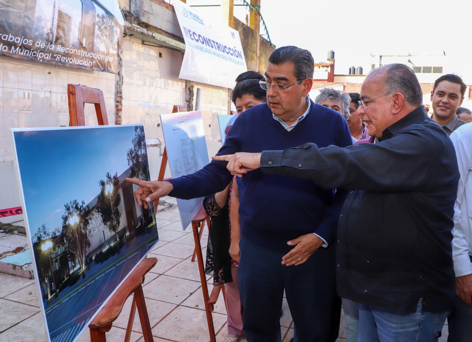 Inicia Sergio Salomón reconstrucción del mercado municipal de Zacatlán