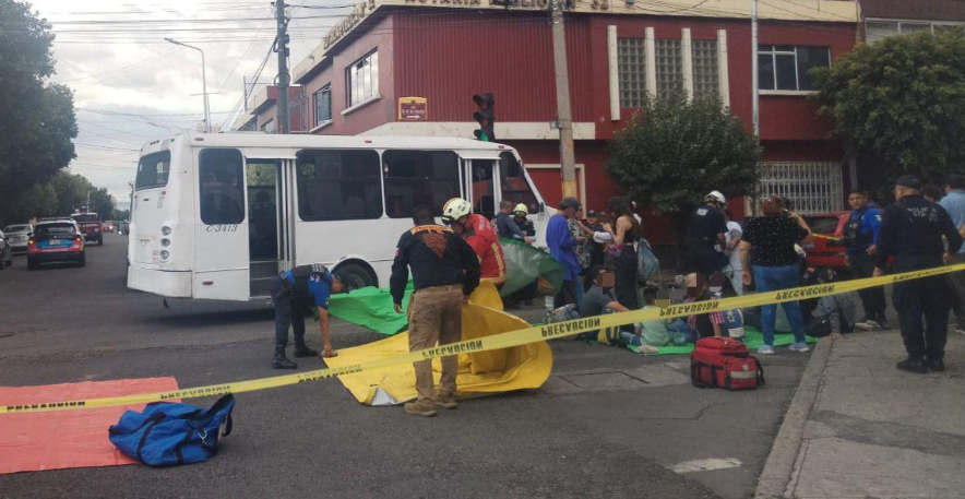 20 heridos por choque de Ruta 4 y patrulla estatal en el Centro Histórico