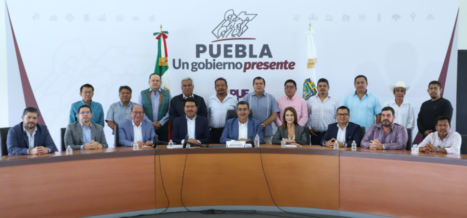 Ediles electos del PAN asisten a reunión con Céspedes; resaltan coordinación