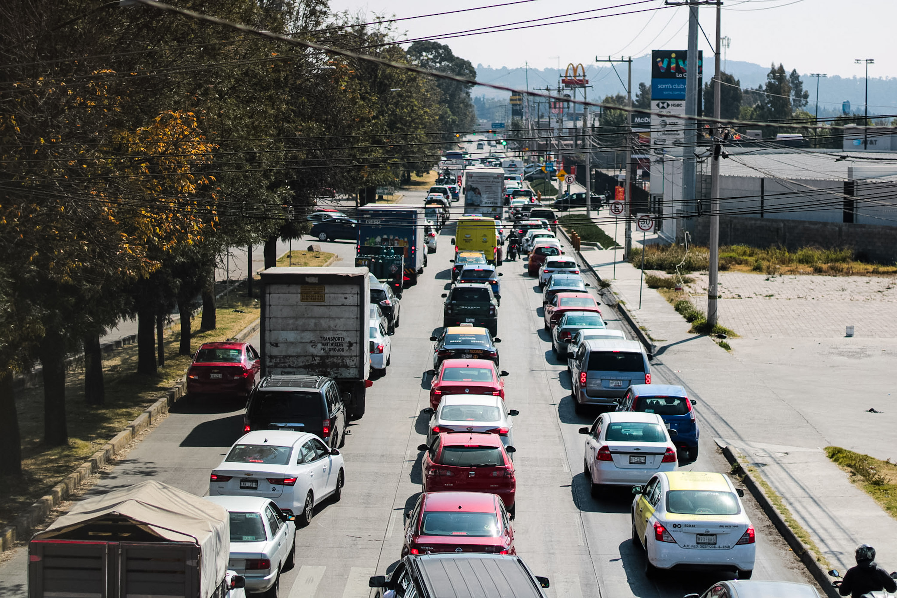 VIDEO Caótico el tráfico en la Carretera Federal Puebla-Tehuacán