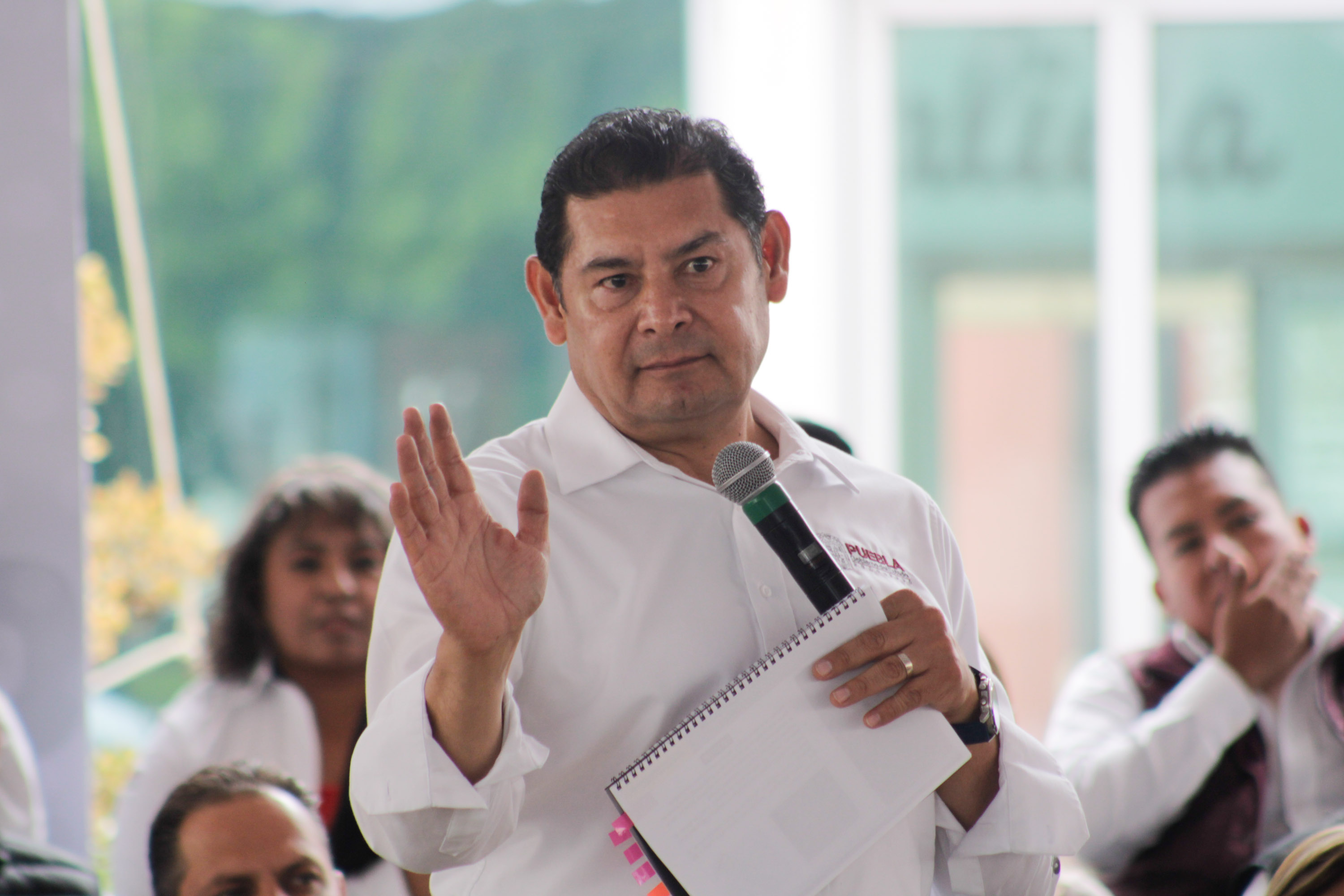 Alejandro Armenta pide revisar a fondo Ley de Ciberseguridad