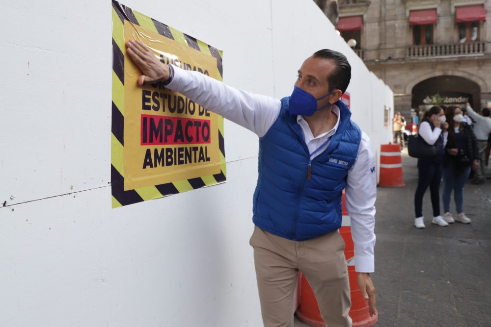 Va por México clausura simbólicamente obra de Rivera 