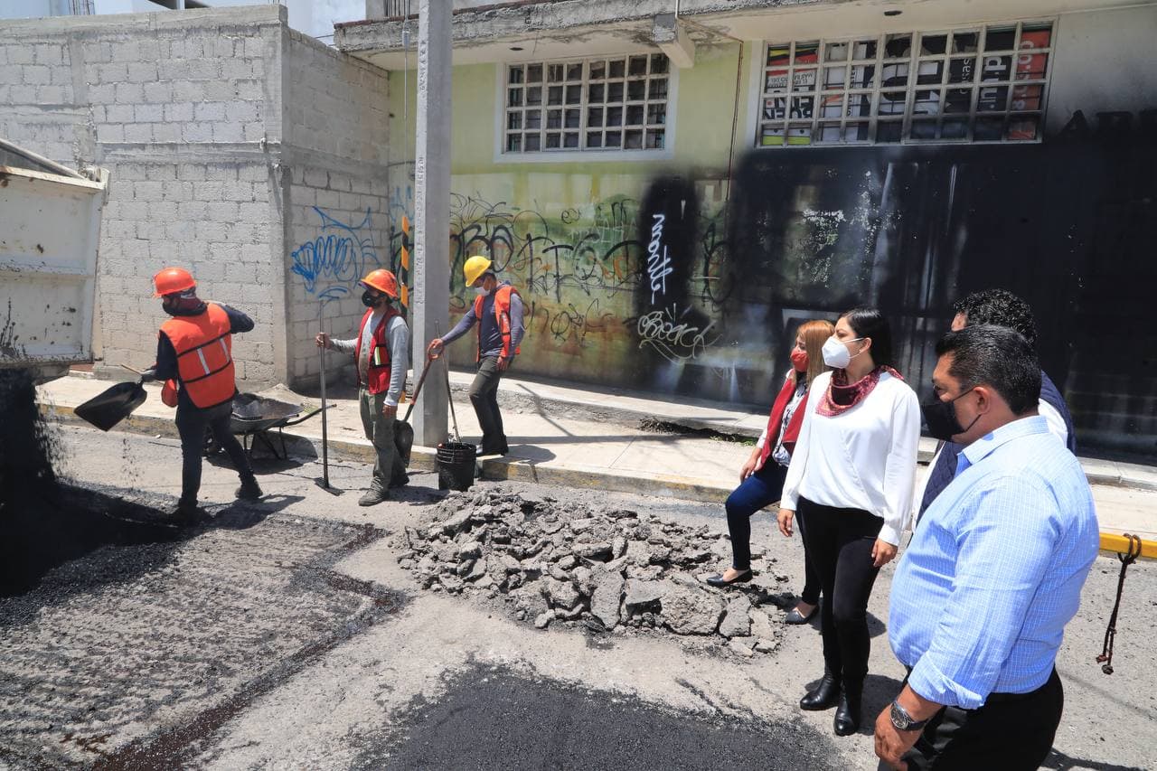 Ayuntamiento de Puebla entrega construcción de pavimento y obras en San Baltazar