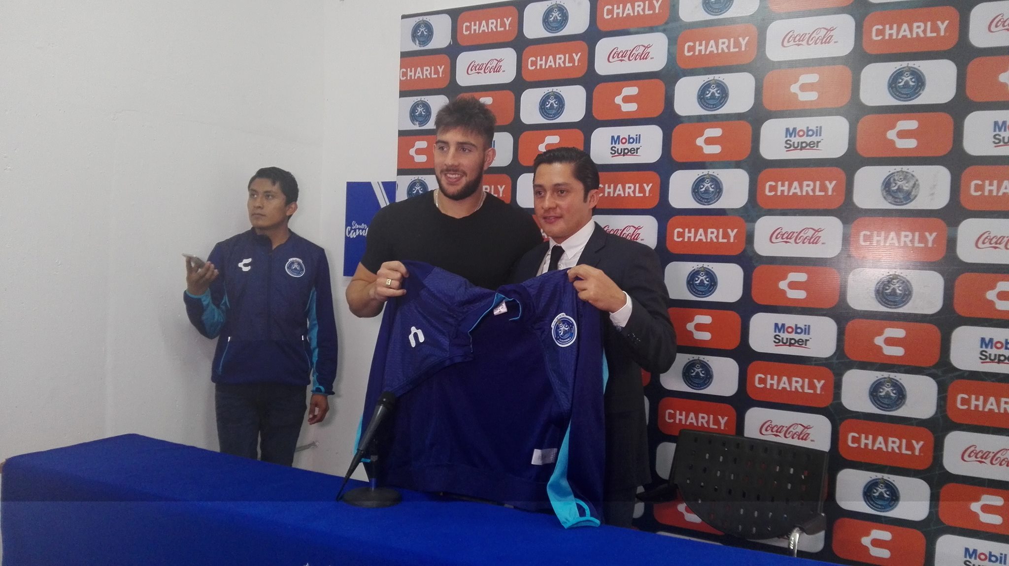 Yo vine para hacer goles: Lucas Cavallini