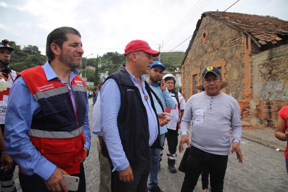 Galeazzi y Gali recorren Metepec para evaluar daños