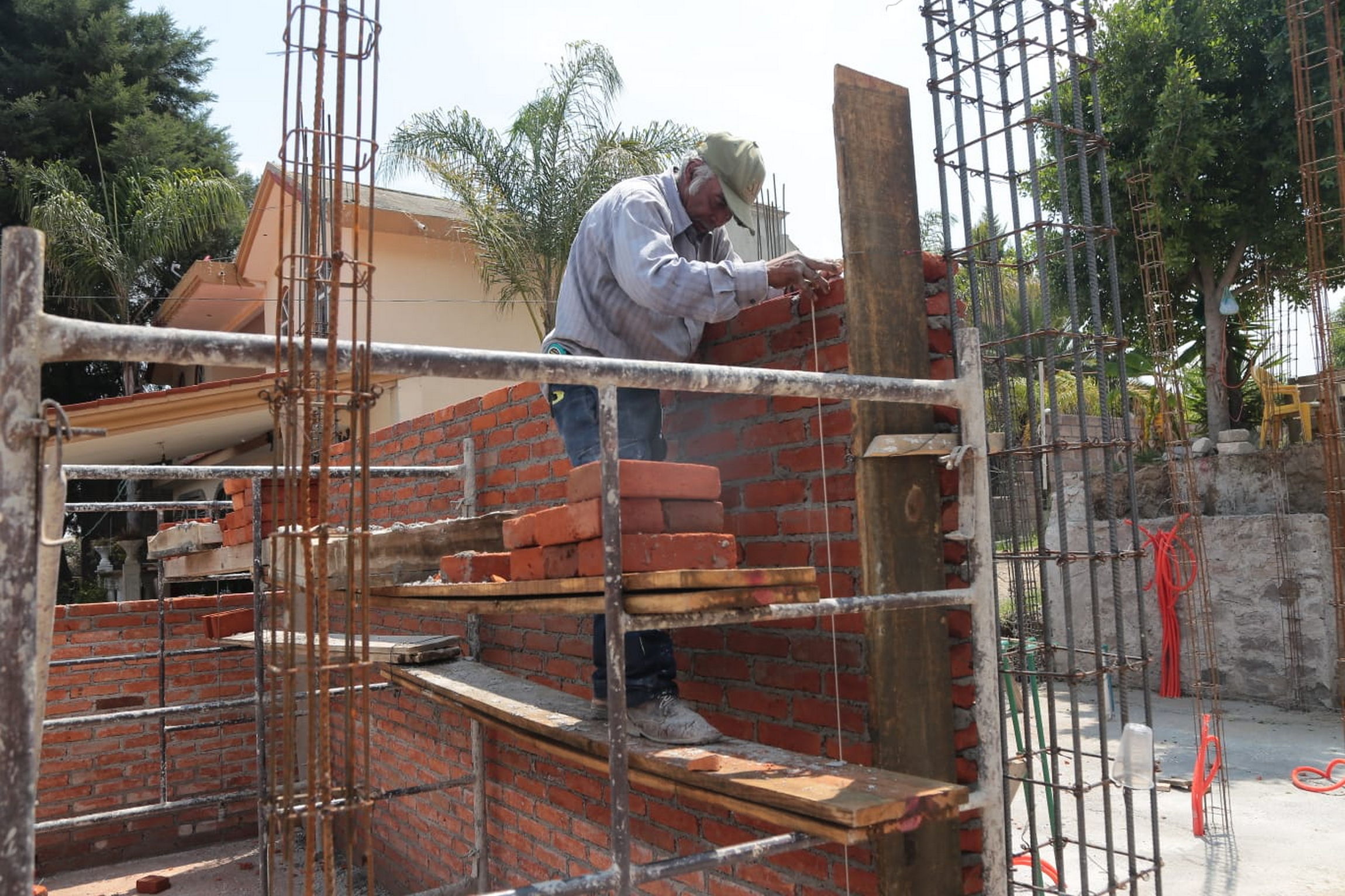Sufre el sector de la construcción en Puebla