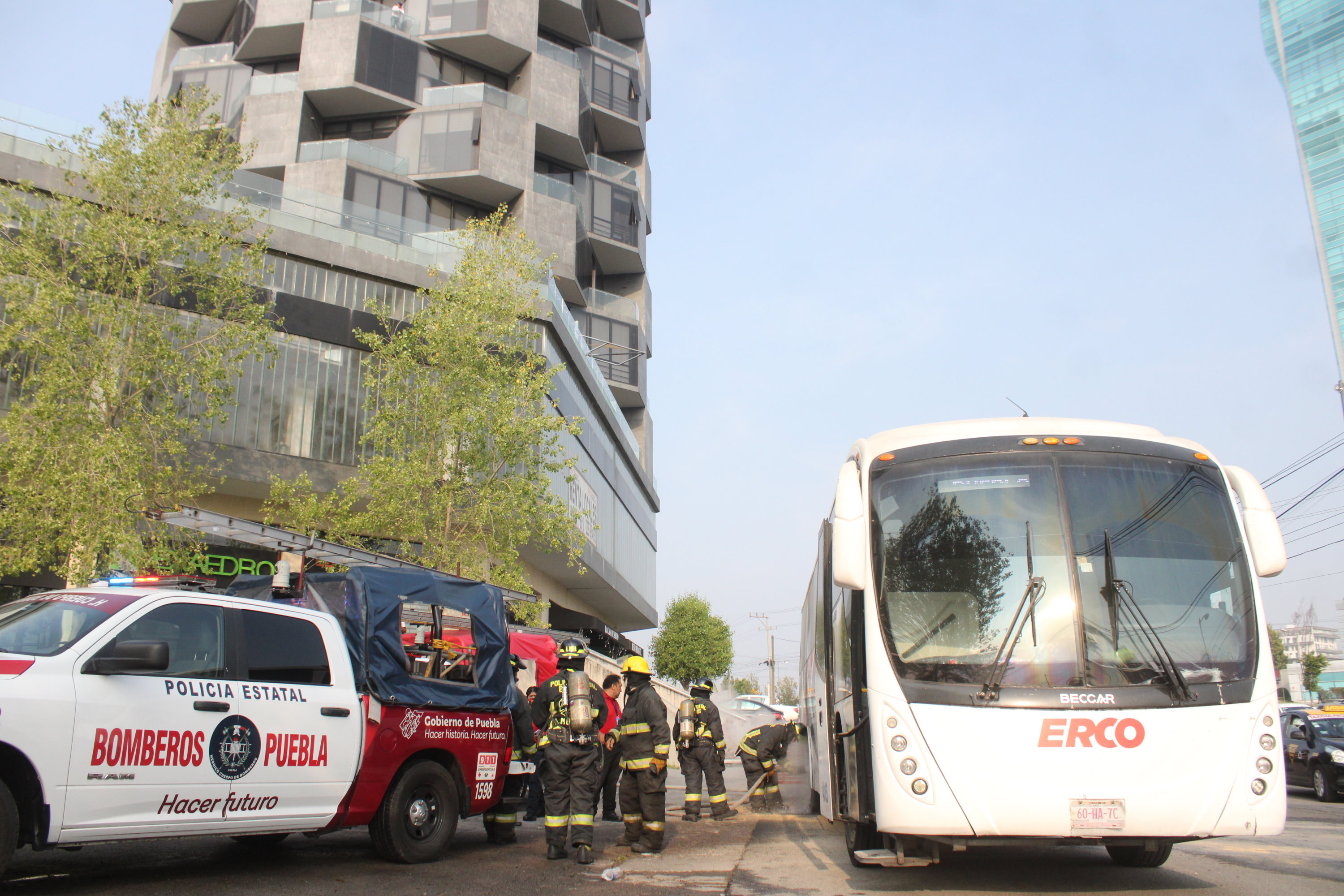 VIDEO Camión de la línea ERCO se incendia