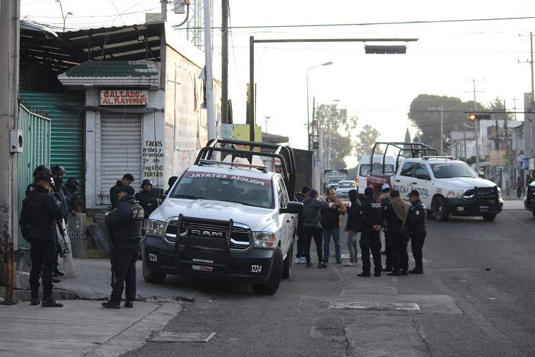 Garantiza Sergio Salomón seguridad en mercados municipales de Puebla