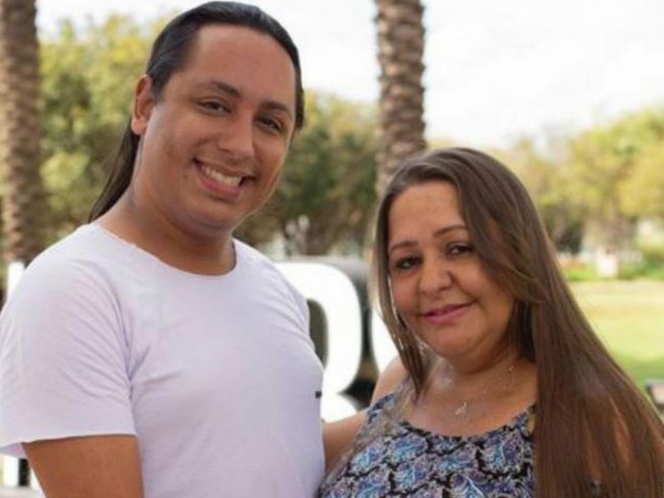 Da a luz al bebé de su hijo gay, para que fuera padre