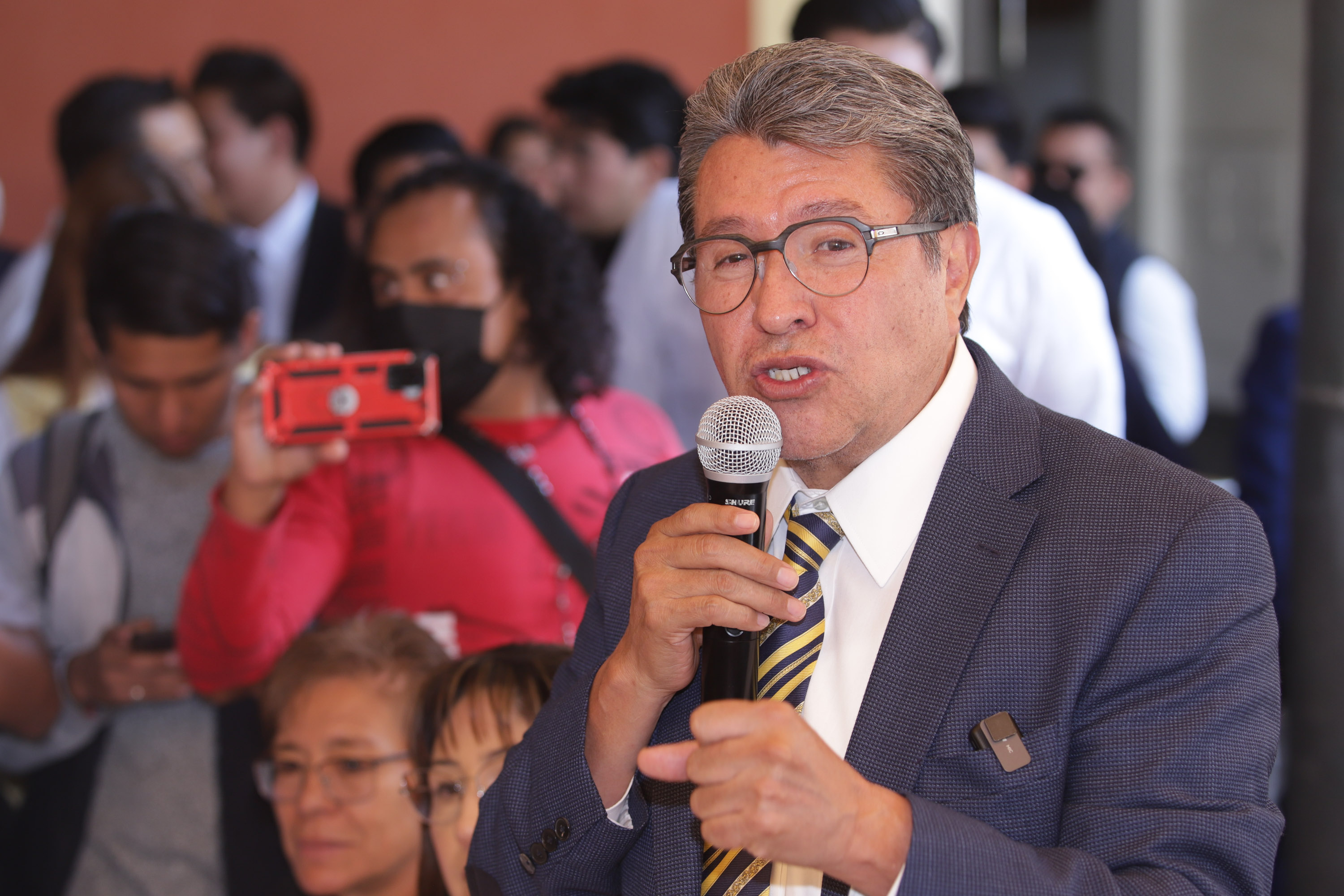 Aplaude Monreal que Armenta revise Ley Censura