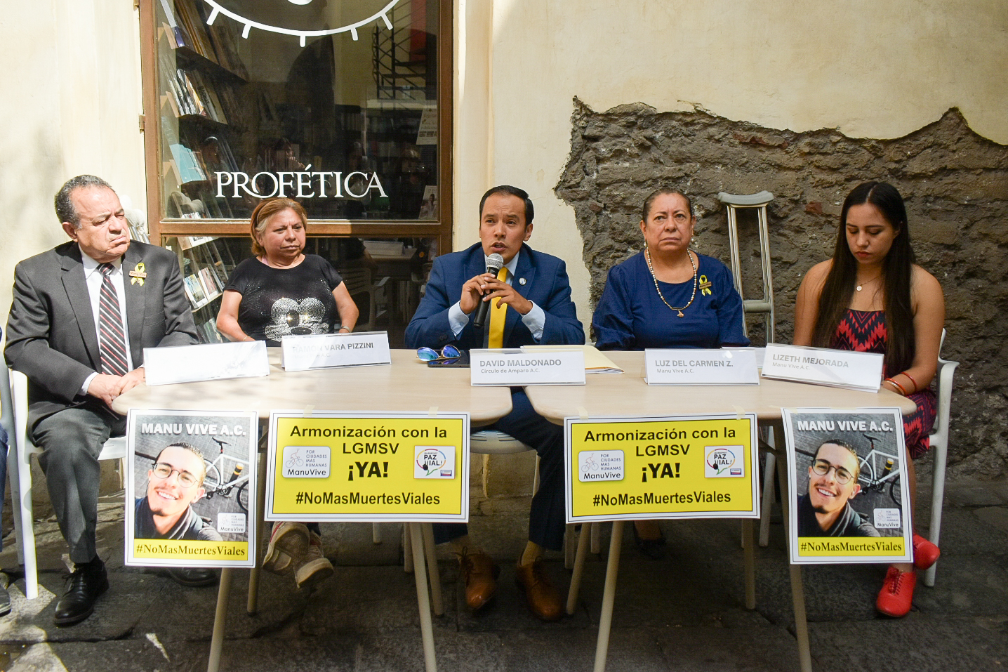 VIDEO Exigen al Congreso de Puebla mejores condiciones de movilidad