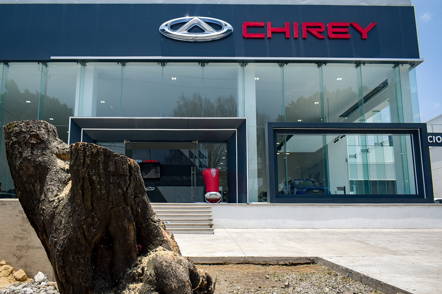 Agencia de autos Chirey fue clausurada por Soapap