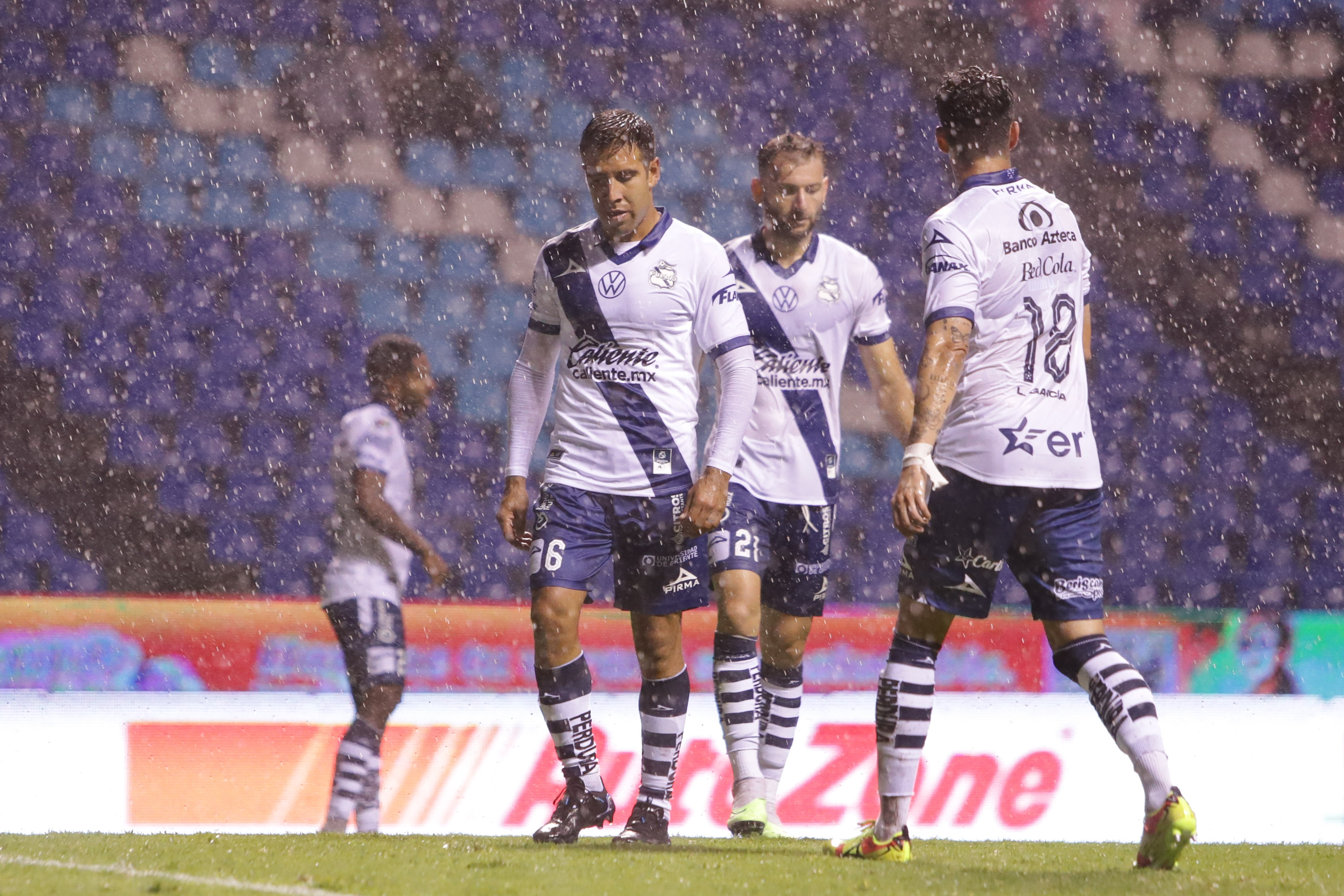 VIDEO Partidazo en el Cuauhtémoc, pero Puebla debuta en casa con derrota