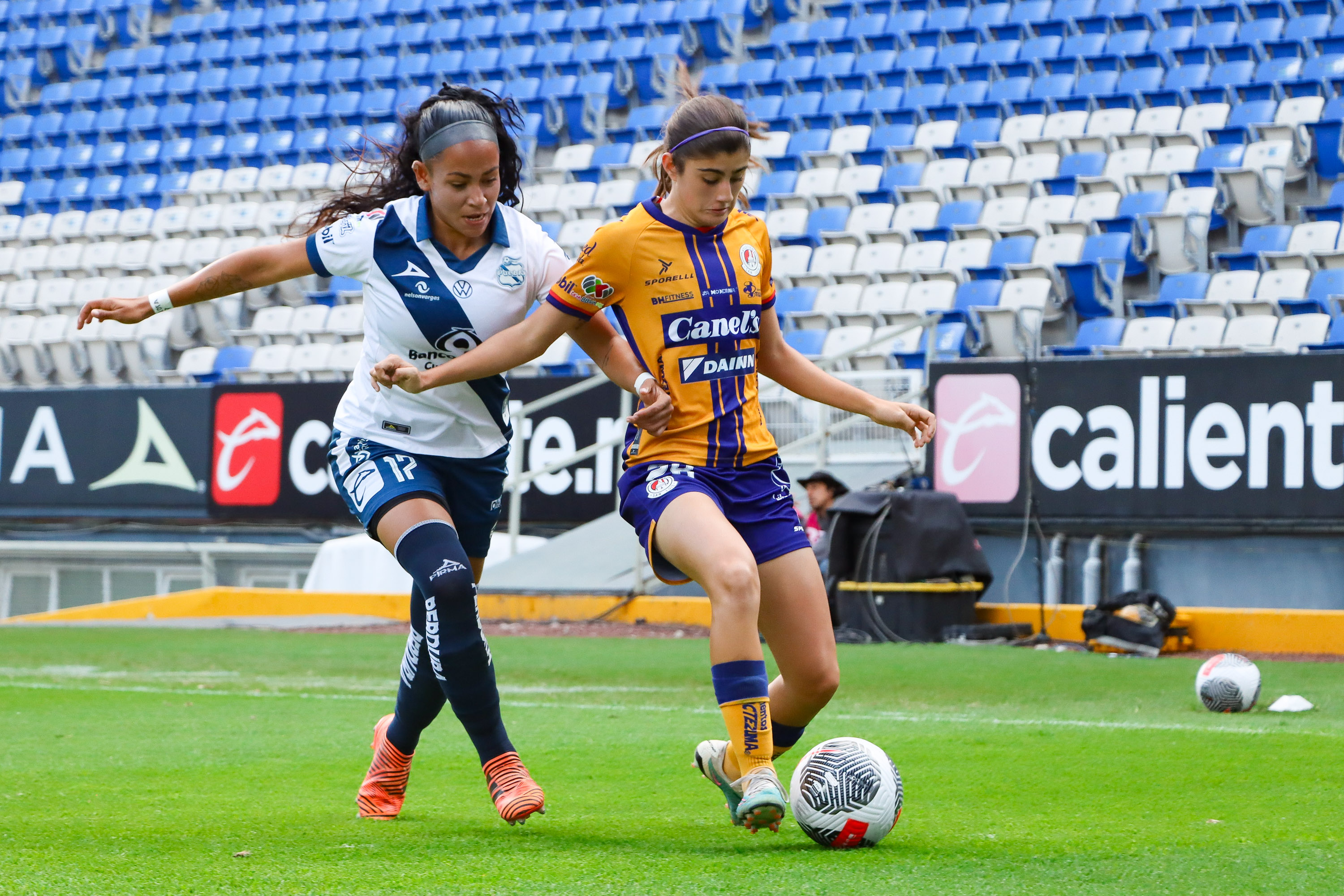 VIDEO Poblanas y potosinas nos regalan un gran partido en el Cuauhtémoc