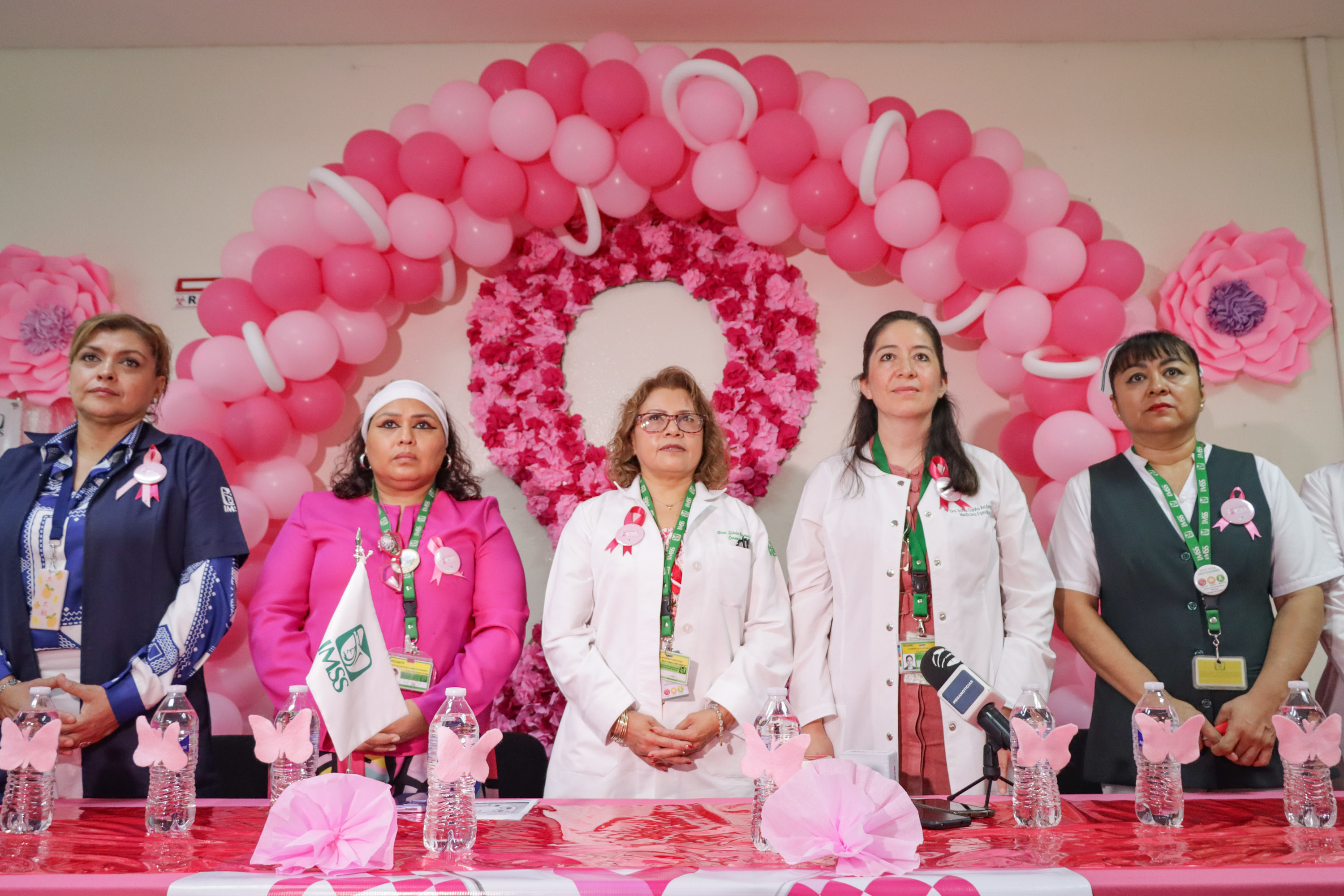 VIDEO Anuncian la campaña Maratón Octubre Rosa IMSS