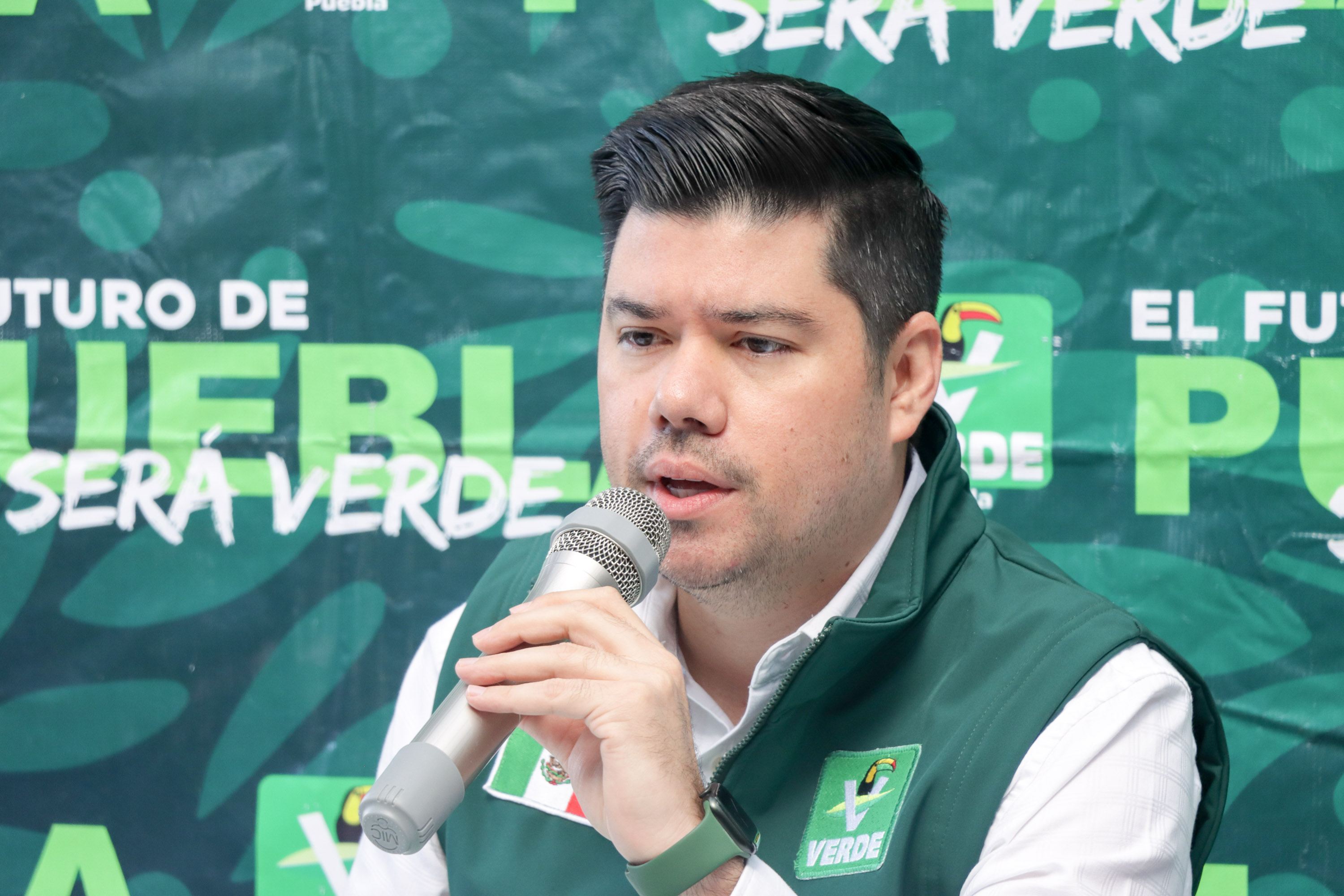 Jimmy Natale va por la reelección al frente del PVEM en Puebla