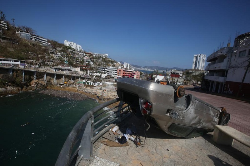 Calcula Fitch en 16 mil mdd daños provocados por Otis en Acapulco