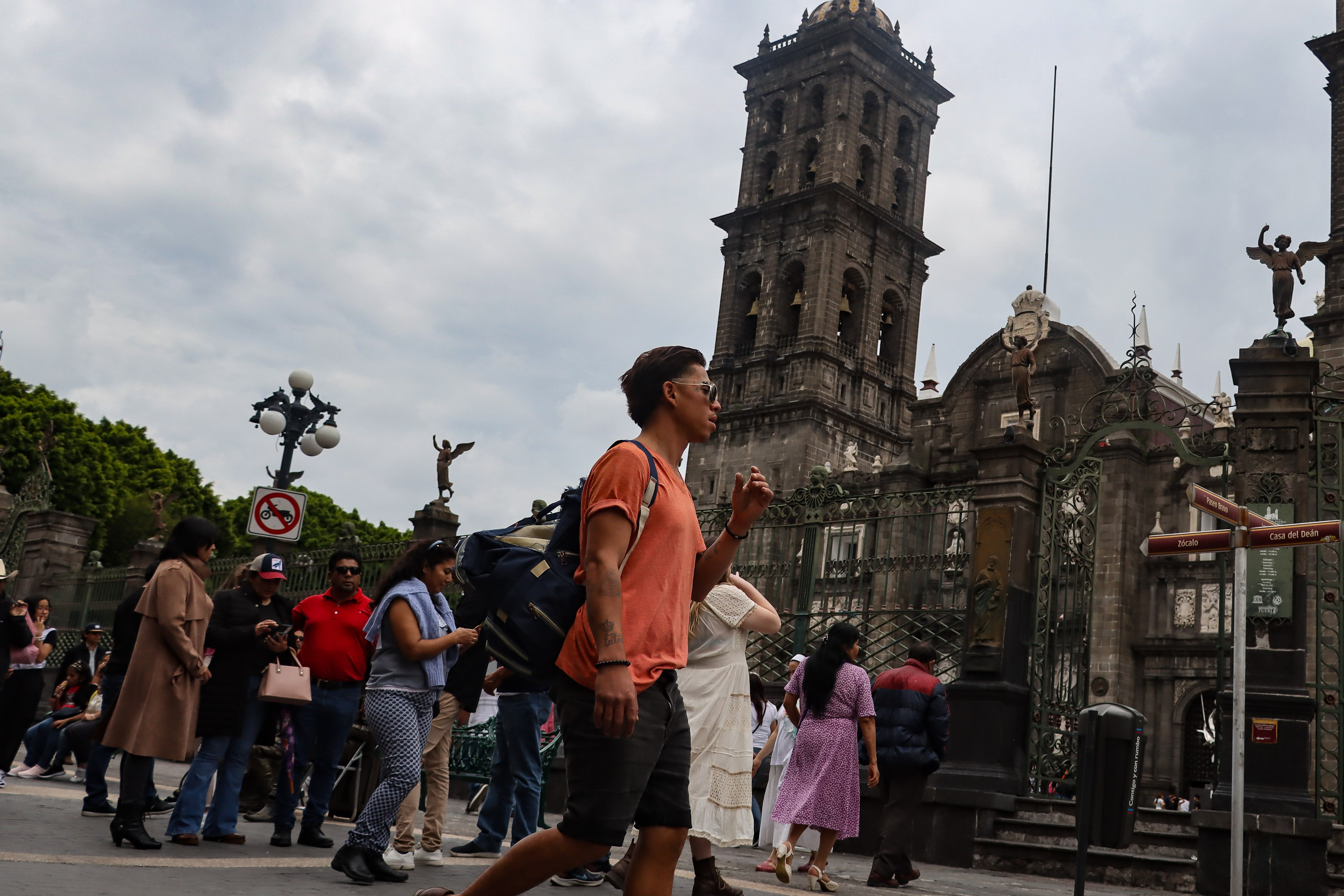 Arriban a Puebla los primeros turistas por periodo vacacional