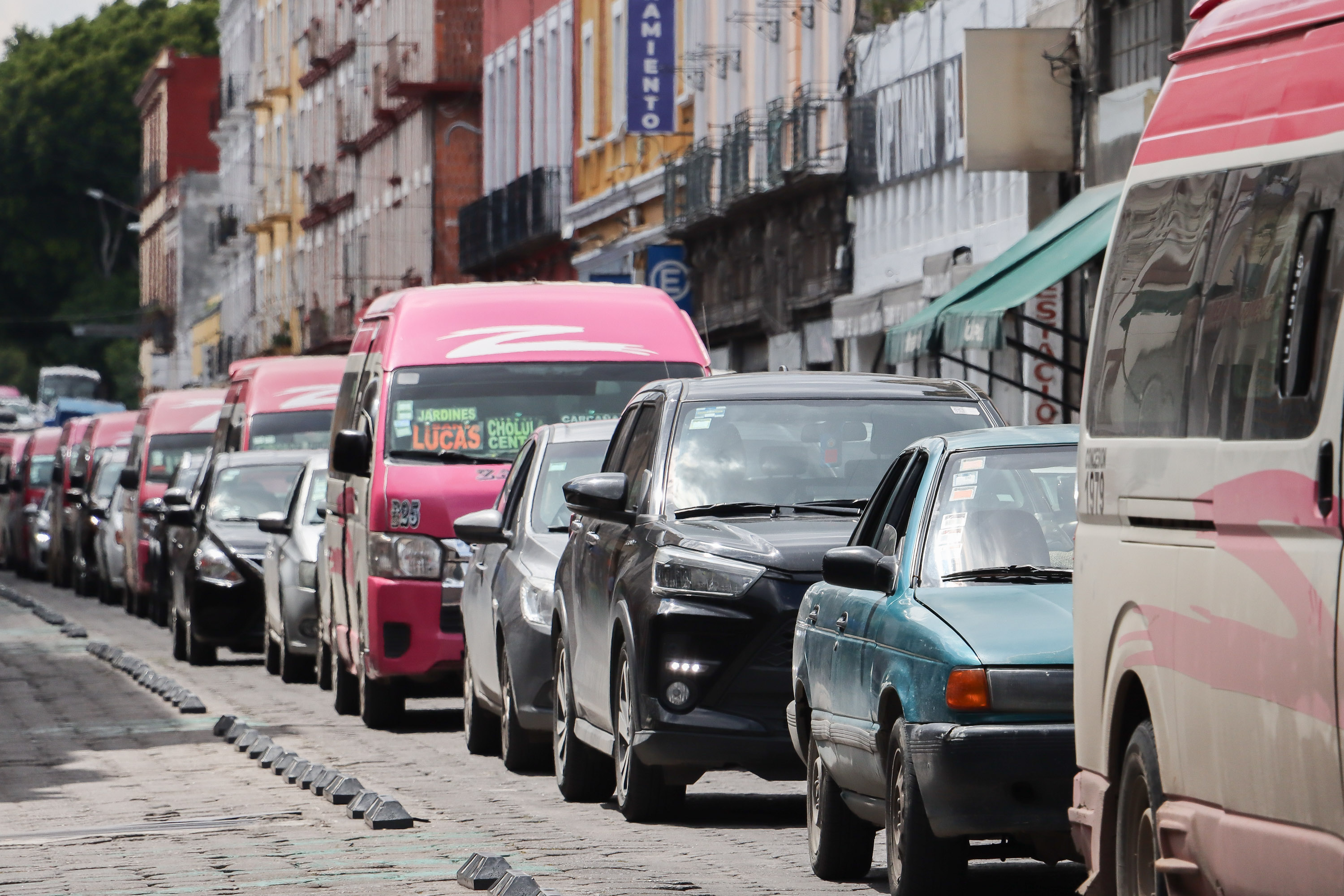 Cancelan instalación de radares para detectar autos sin verificación