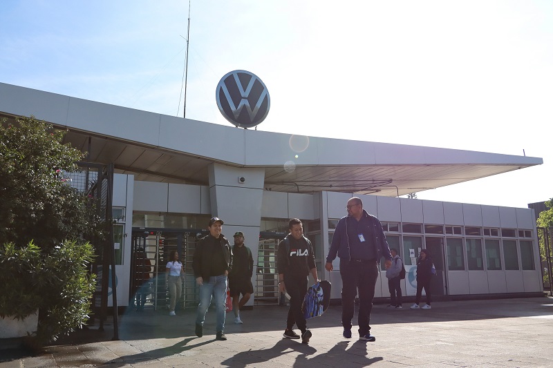 Ratifica Volkswagen 10.59% de aumento y solo cambia aplicación