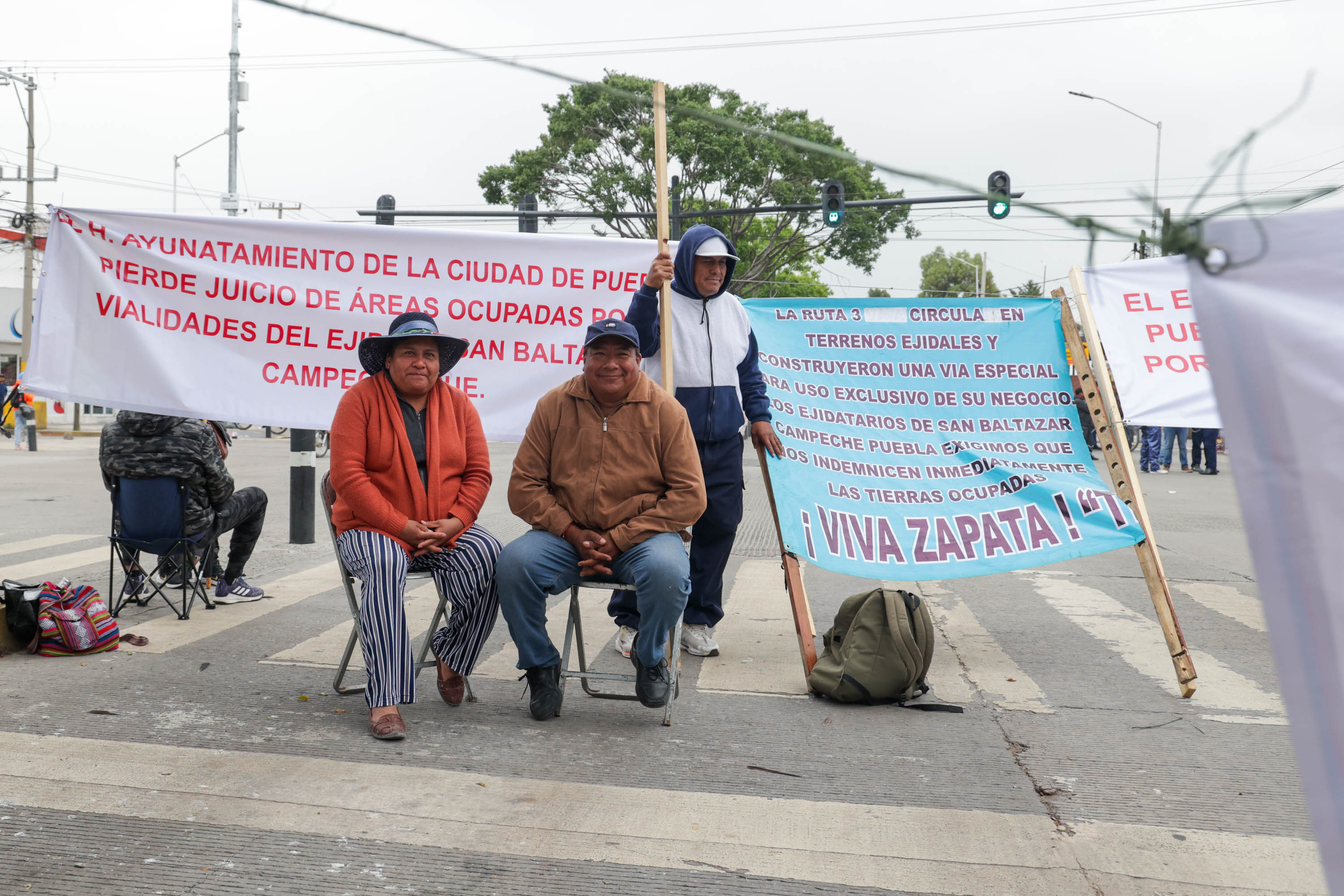 VIDEO Ejidatarios de San Baltazar Campeche cumplen 24 horas de manifestación