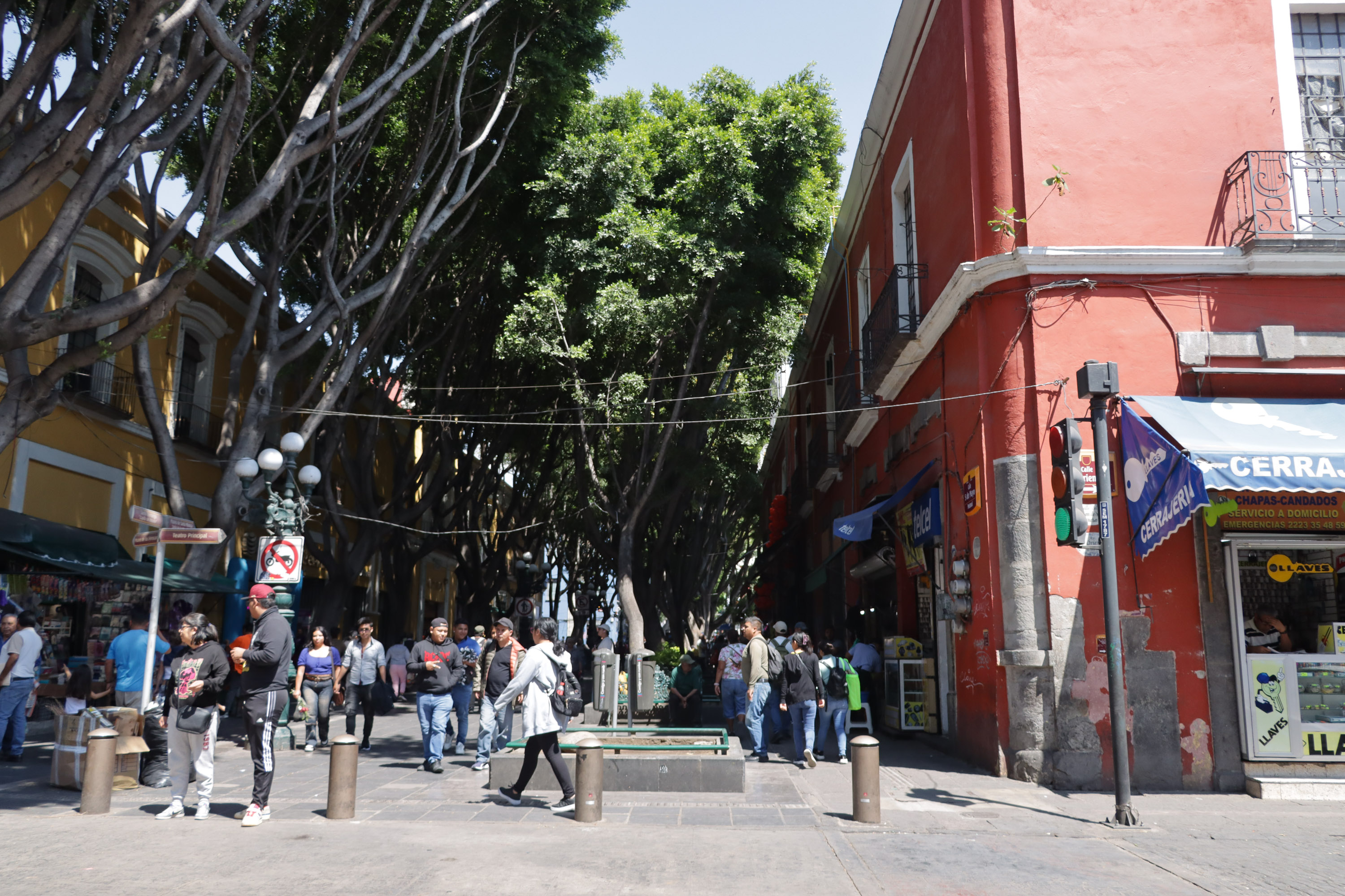 VIDEO Gobierno de Chedraui inicia sin ambulantes en el Centro Histórico