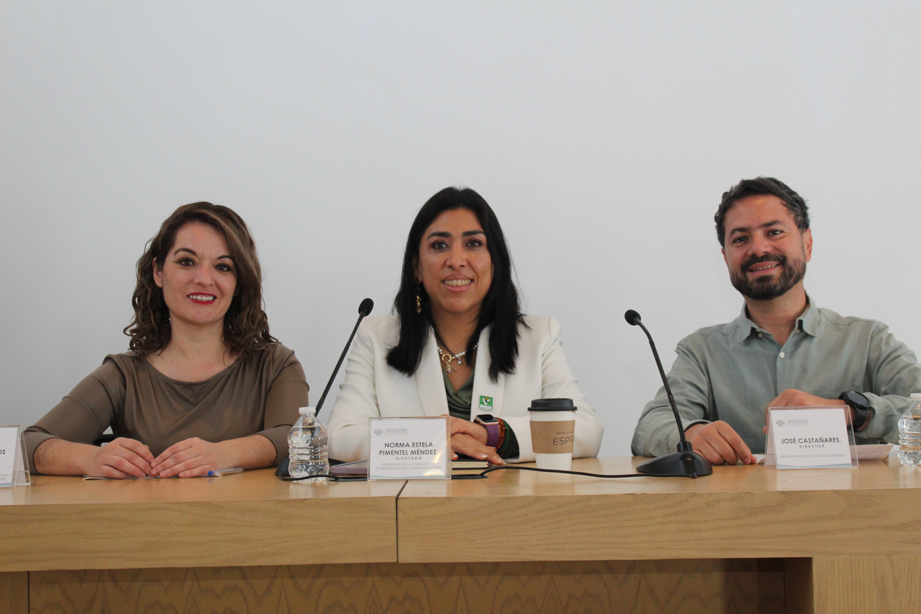 VIDEO Presentan taller de fotoperiodismo y cambio climático en Puebla