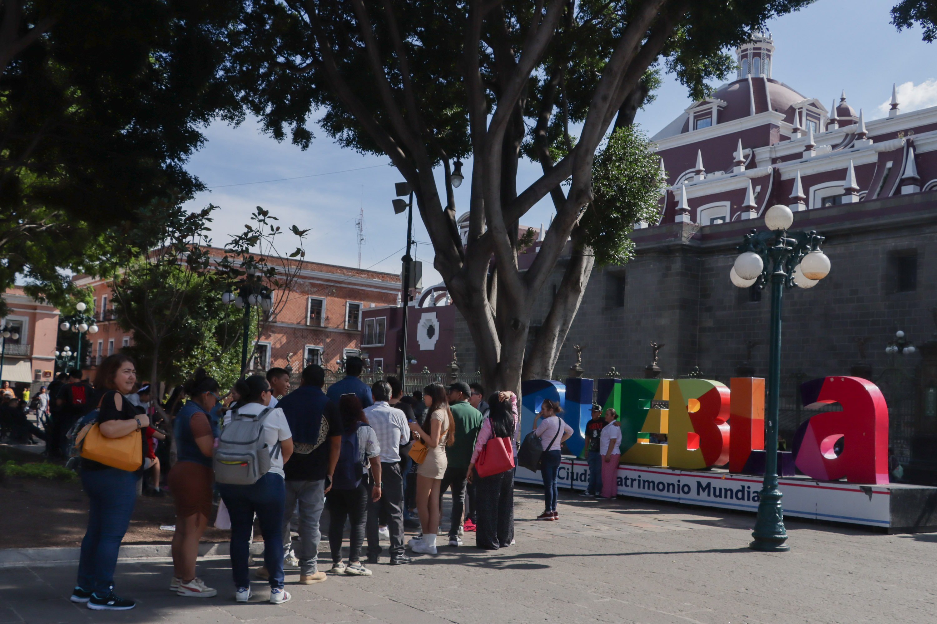 Así disfrutan turistas del puente en Puebla