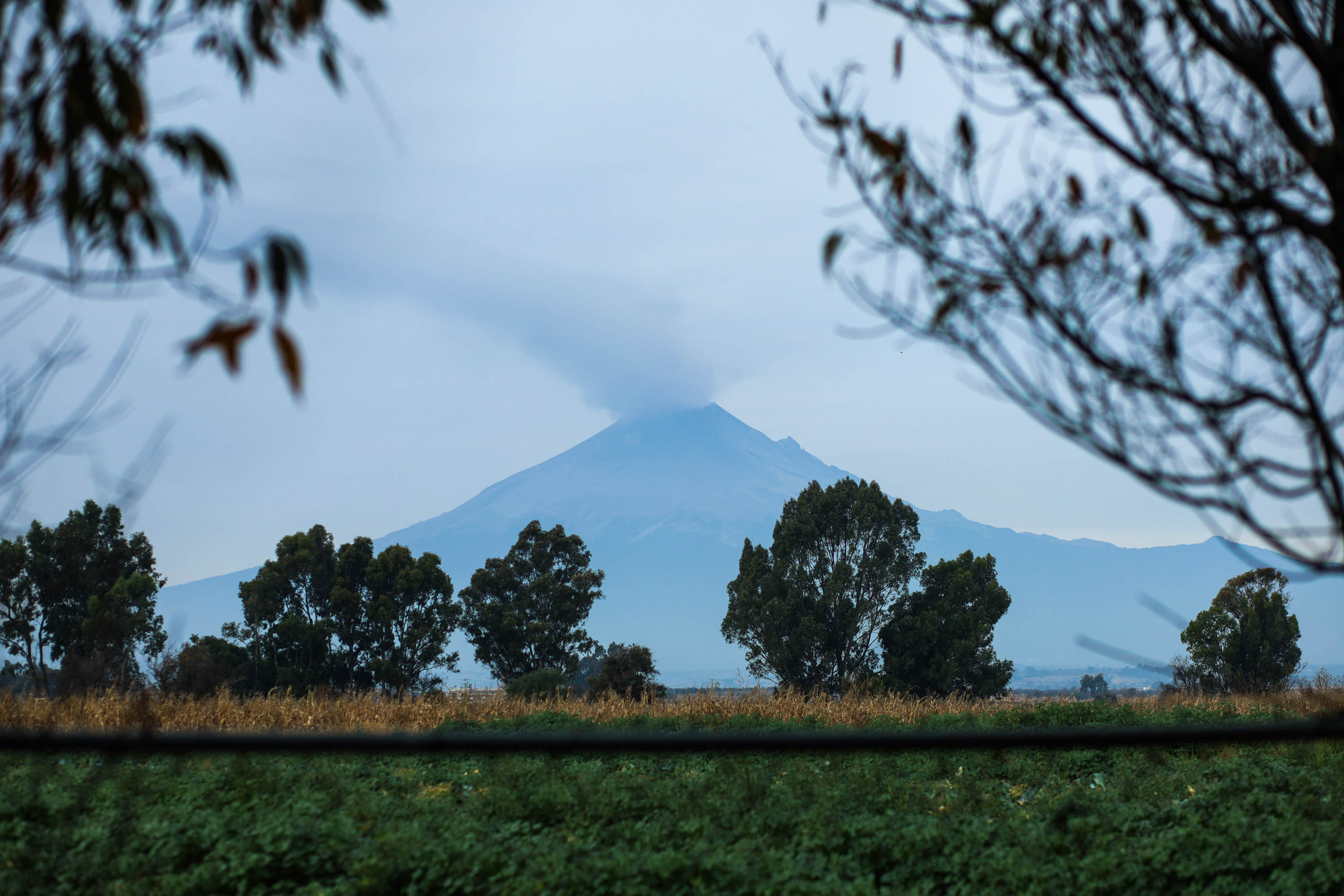 Volcán Popocatépetl registra 27 exhalaciones de baja intensidad