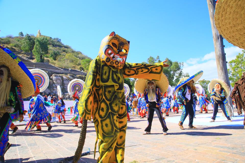 Inicia en Atlixco la edición 52 del Huey Atlixcayotl