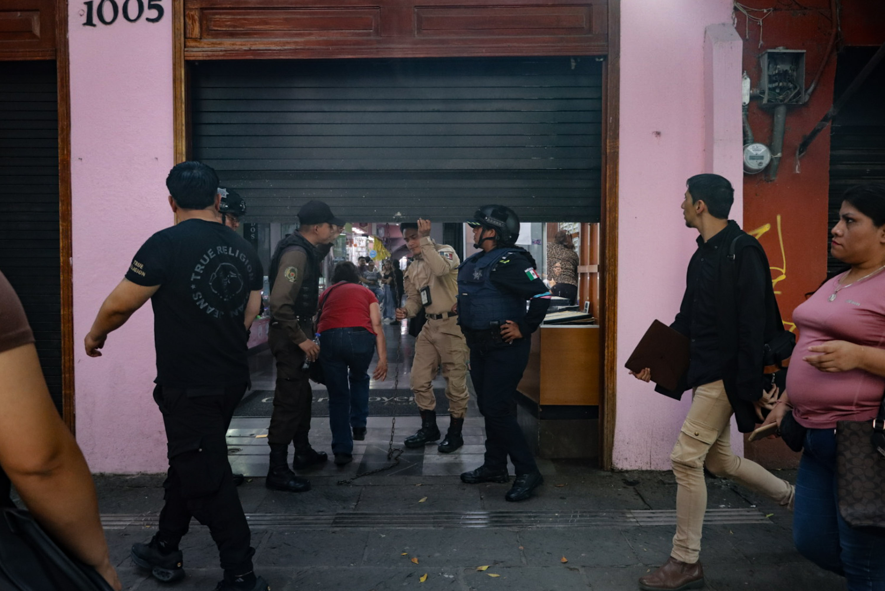 VIDEO Asalto a Centro Joyero en el Centro Histórico de Puebla