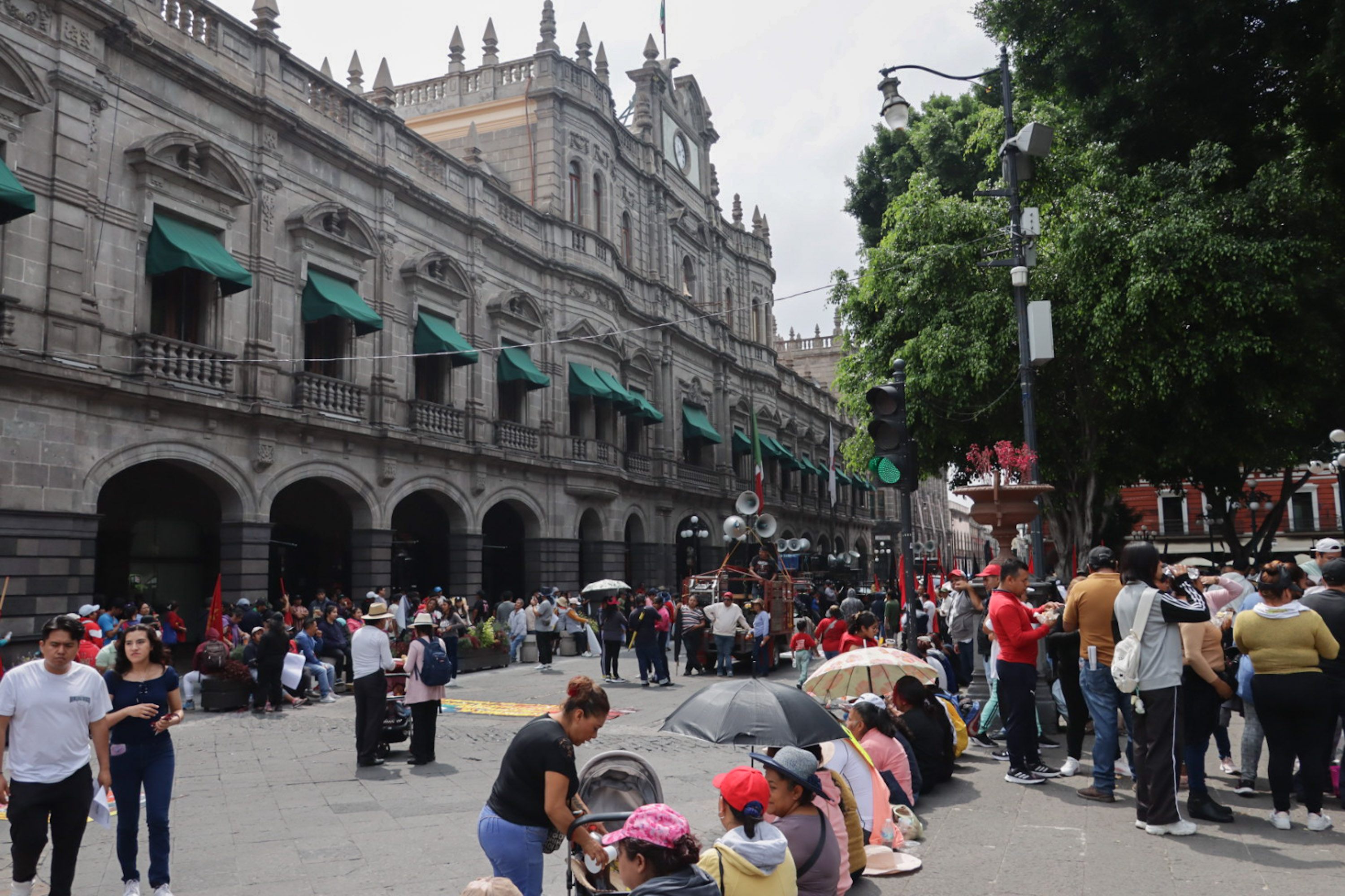 Organización 28 de Octubre se manifiesta en el Centro Histórico de Puebla