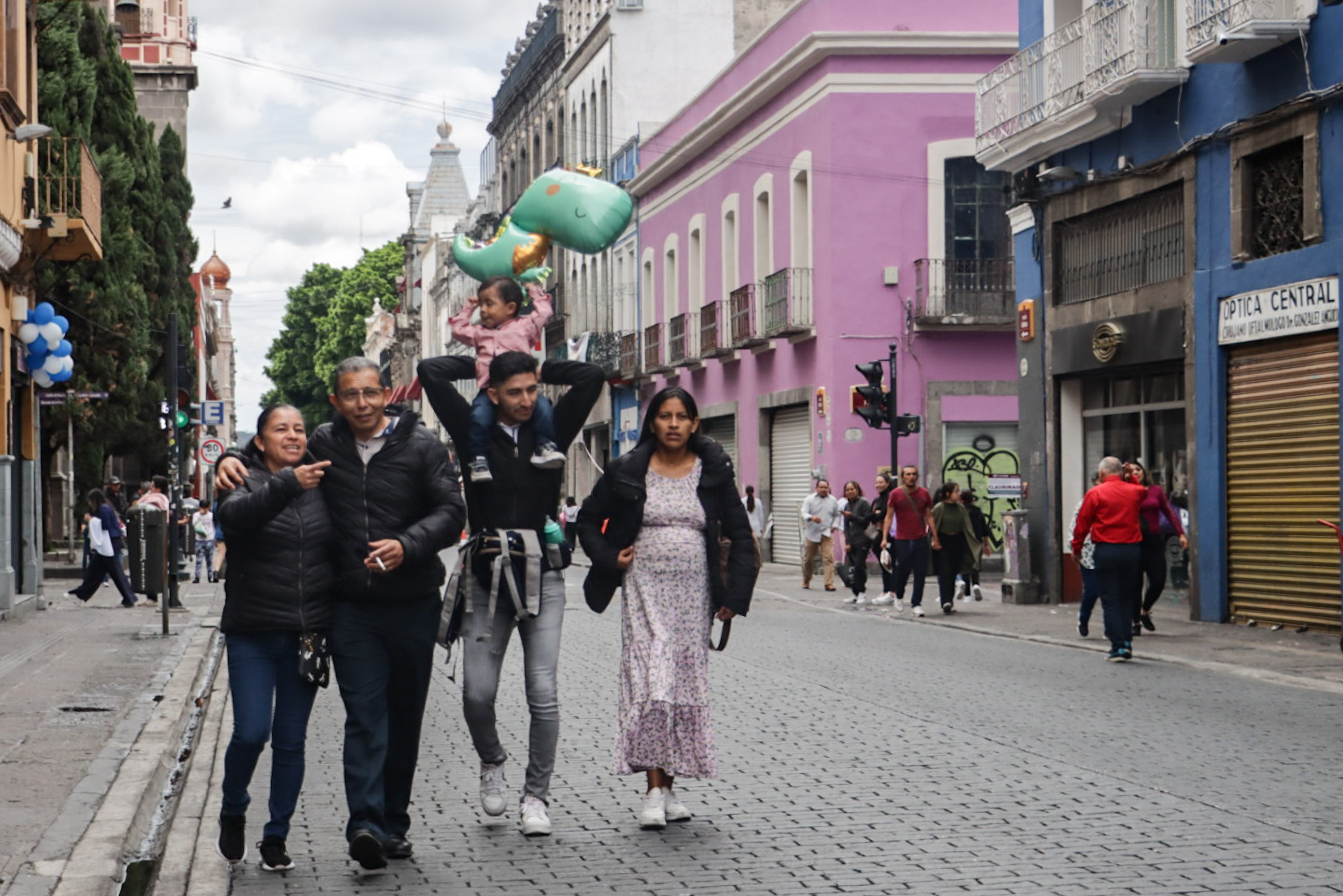 Miles de familias celebran el Día del Padre