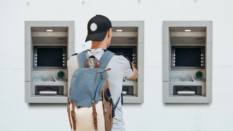 Planea tu viaje y no caigas en una trampa financiera
