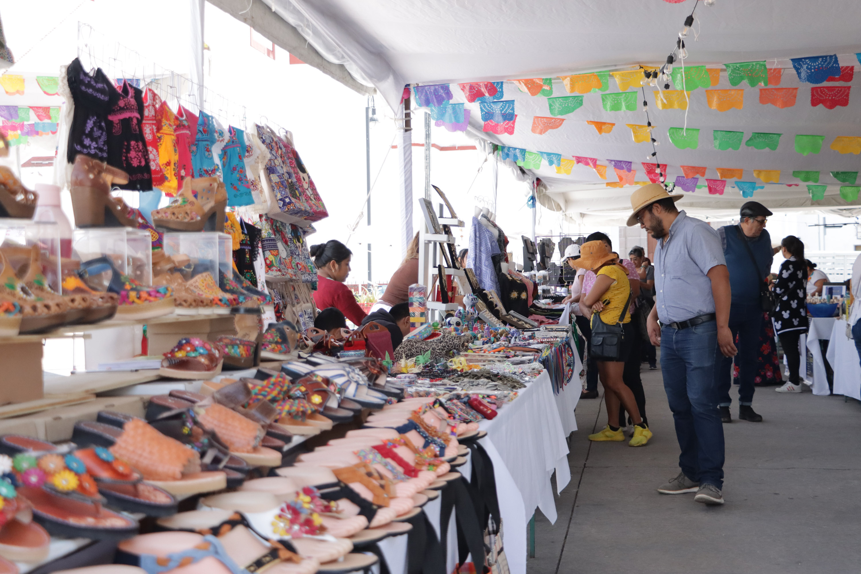 Arranca en San Pedro Cholula Expo Mujeres Indígenas
