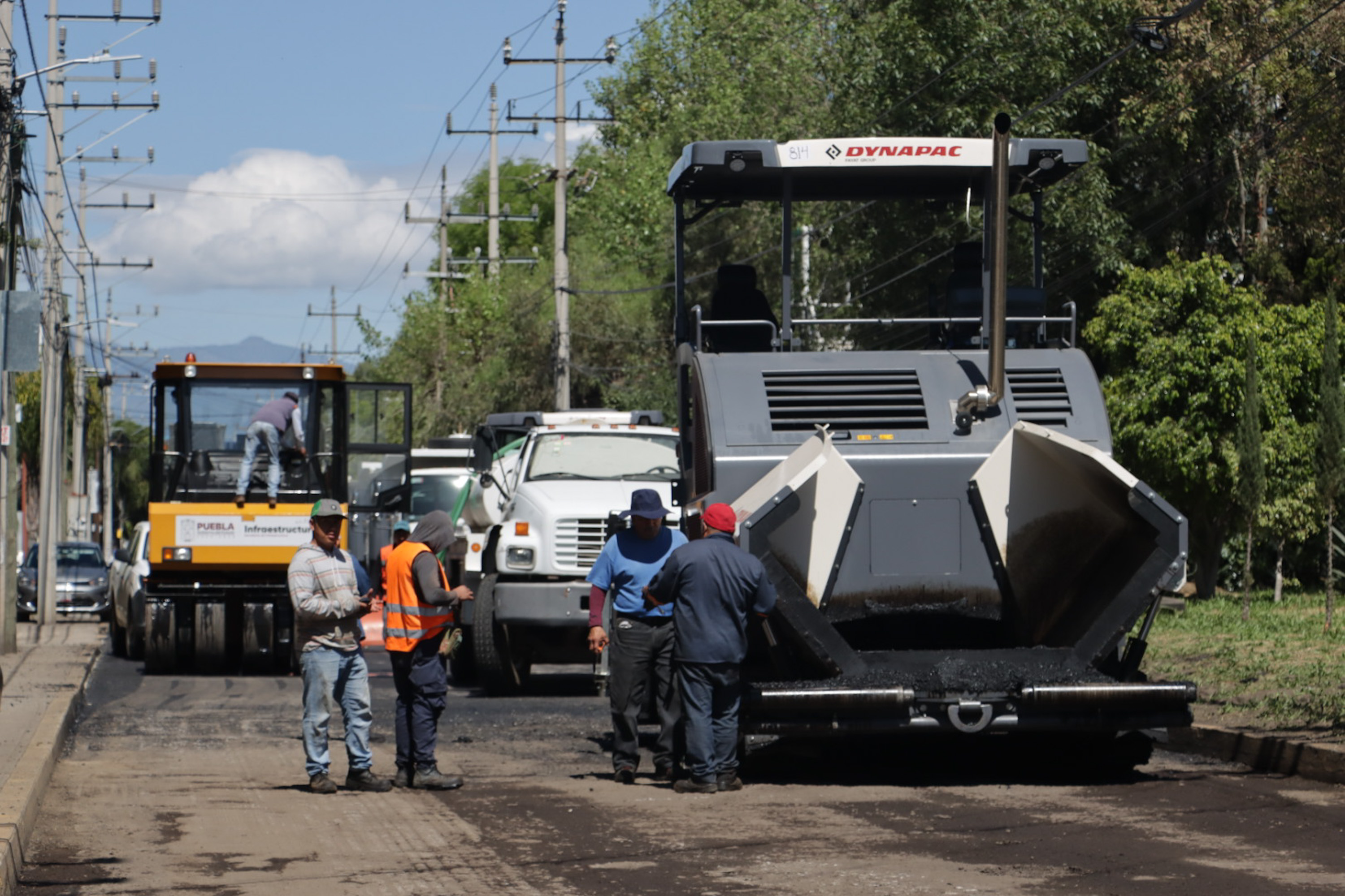 VIDEO Precaución, cerradas laterales de la Recta a Cholula por rehabilitación