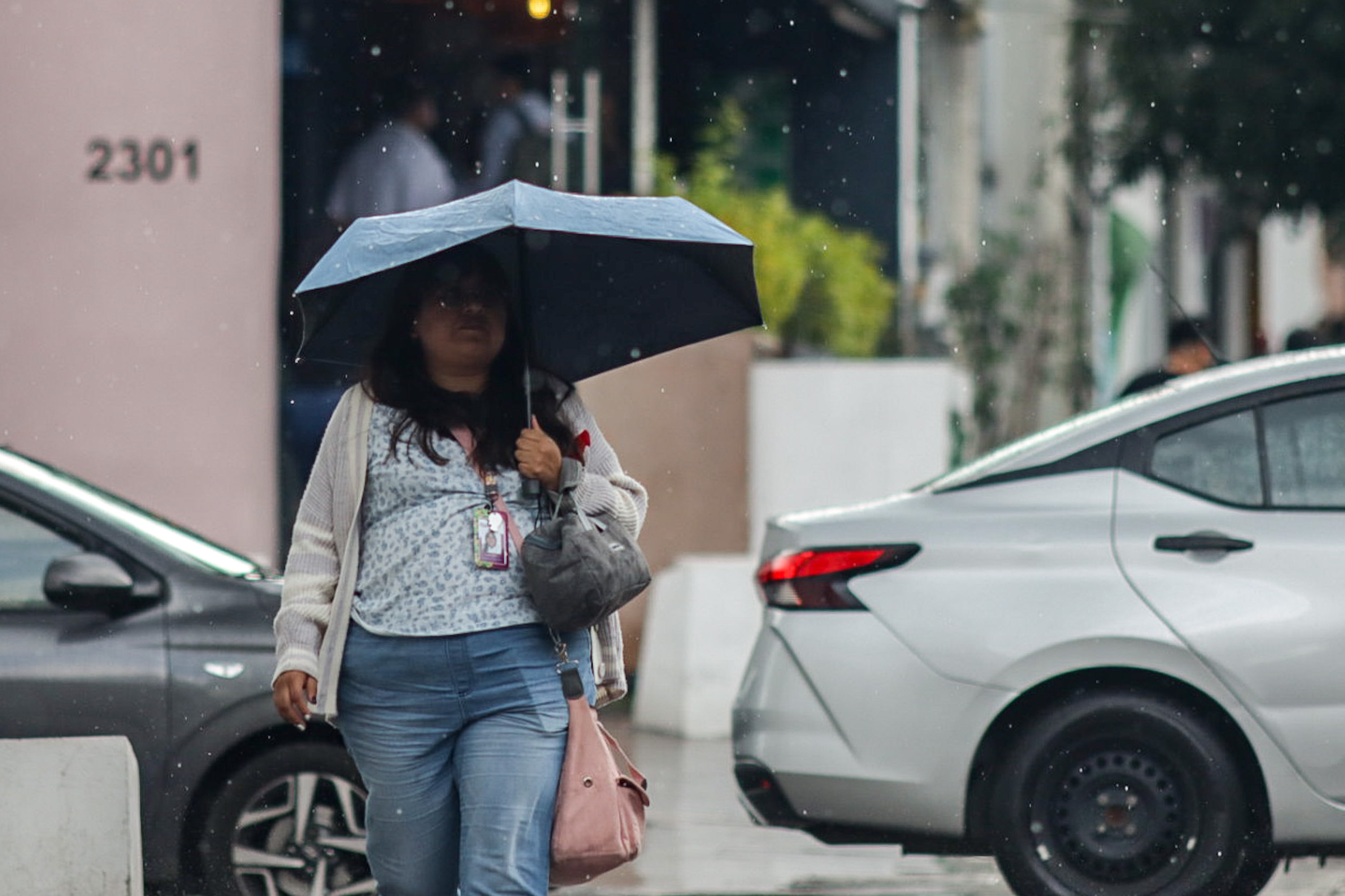 VIDEO Alerta, se esperan chubascos y lluvias la tarde de este miércoles en Puebla