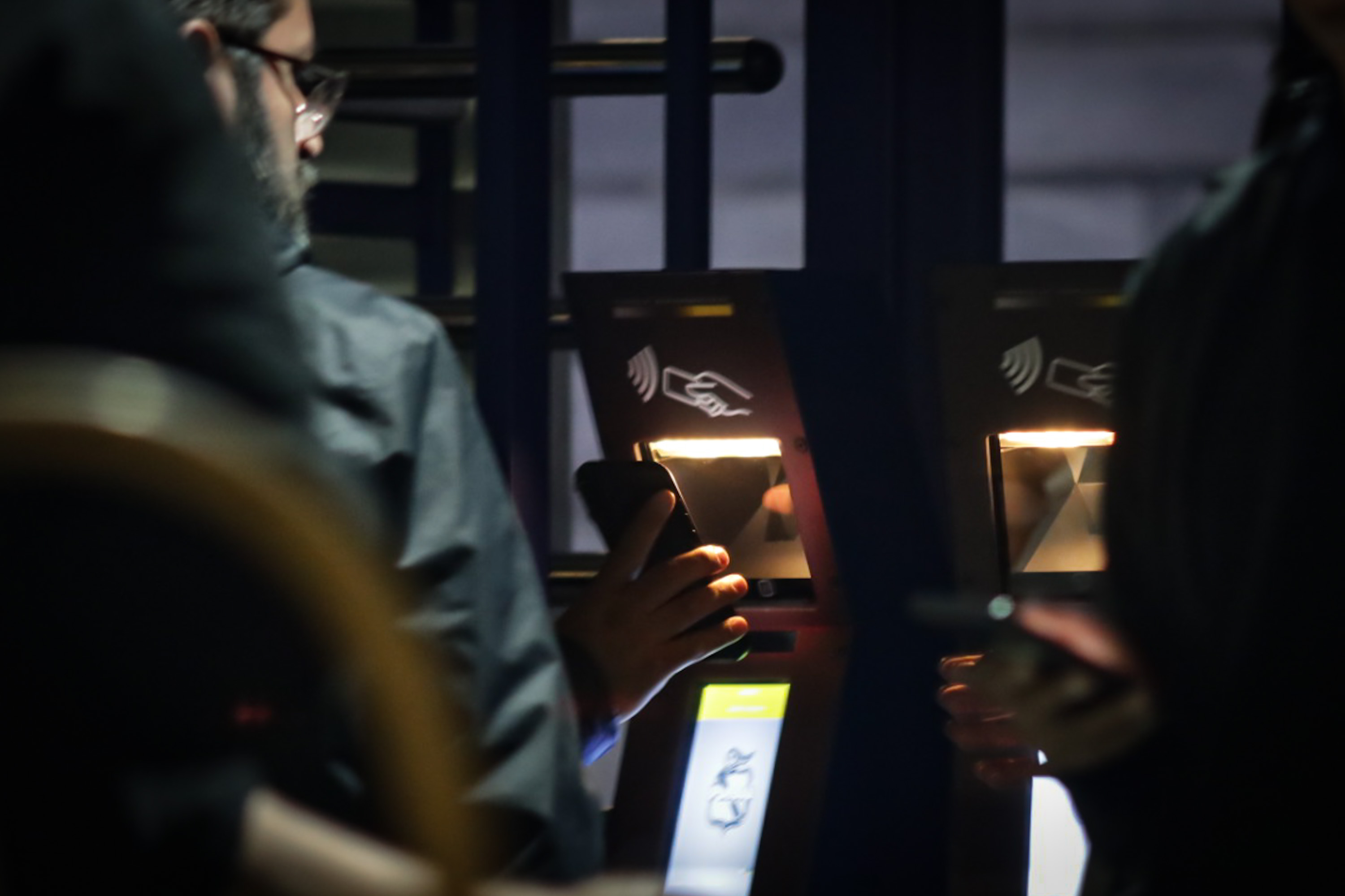 VIDEO Tecnología se apodera en los accesos al Estadio Cuauhtémoc