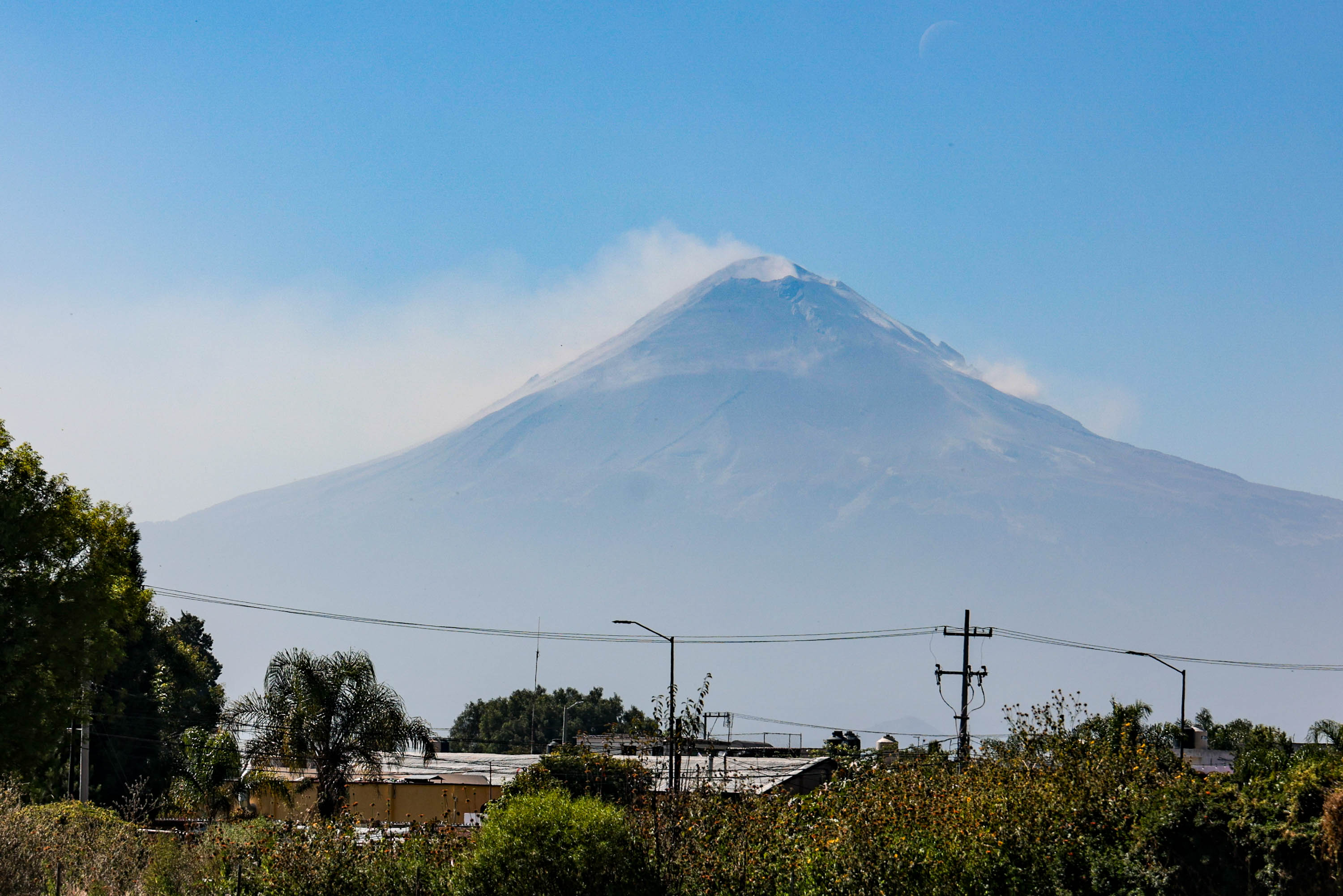 VIDEO Detecta el volcán Popocatépetl 42 exhalaciones