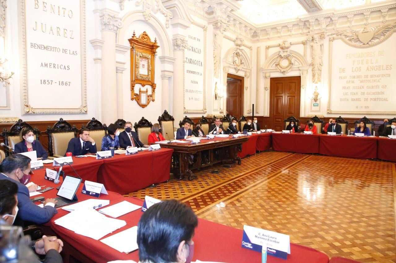 Intentan revivir cobro de alumbrado público en la capital pese a ser inconstitucional
