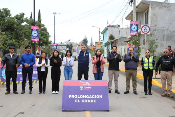 Adán Domínguez entrega obras en San Pablo Xochimehuacan 